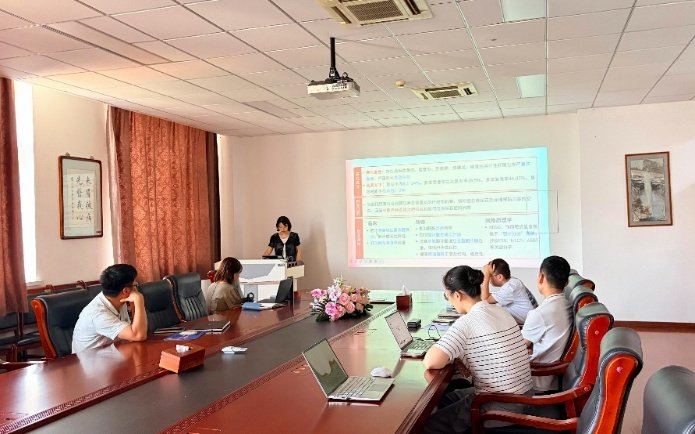提升青年教师科研创新能力