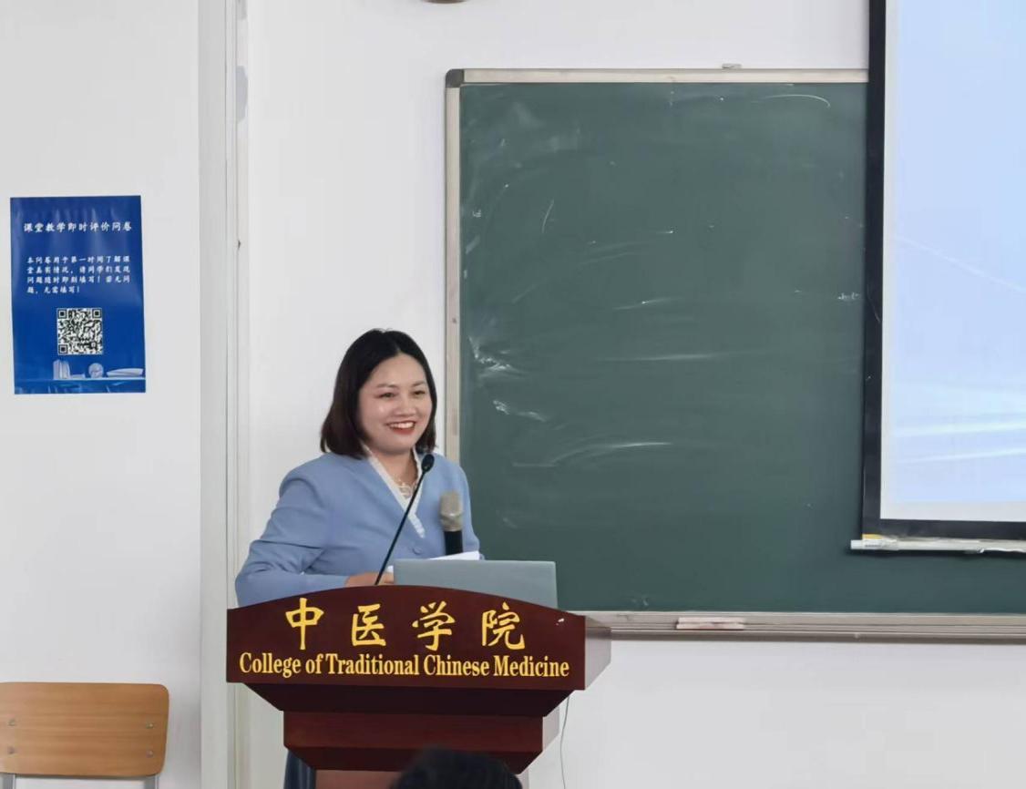 会议由dafabet大发黄金版出任切