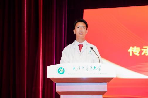 第一附属医院副院长樊官伟教授